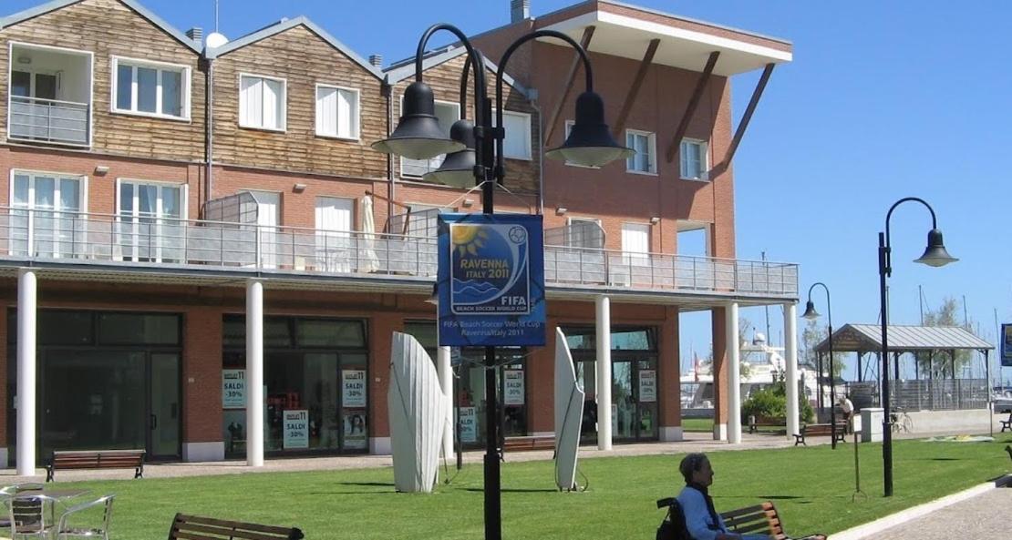 Casa Luciana, La Tua Casa Al Mare Apartman Marina di Ravenna Kültér fotó